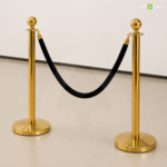 Golden poles & black rope - Image 3
